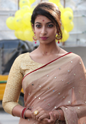 Actress Archana Ravi Images