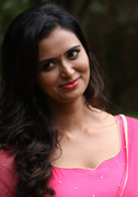 Actress Meenakshi Dixit Images